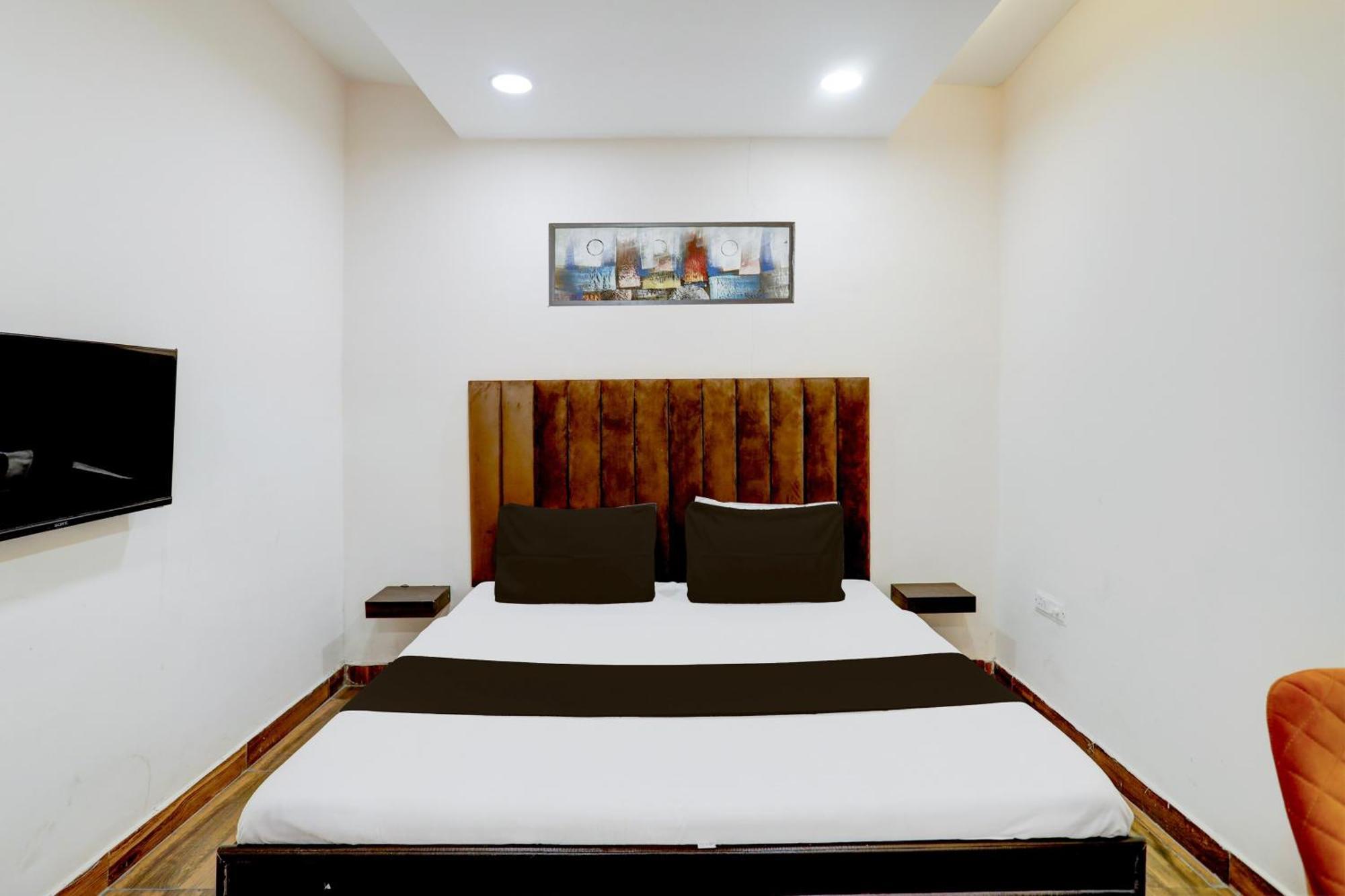 Hotel O Highway Inn Мірут Екстер'єр фото